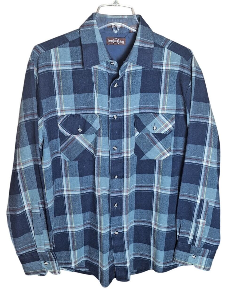 Northwest Territory Men's Large Blue Plaid Heavyweight Pocket Button Front Shirt